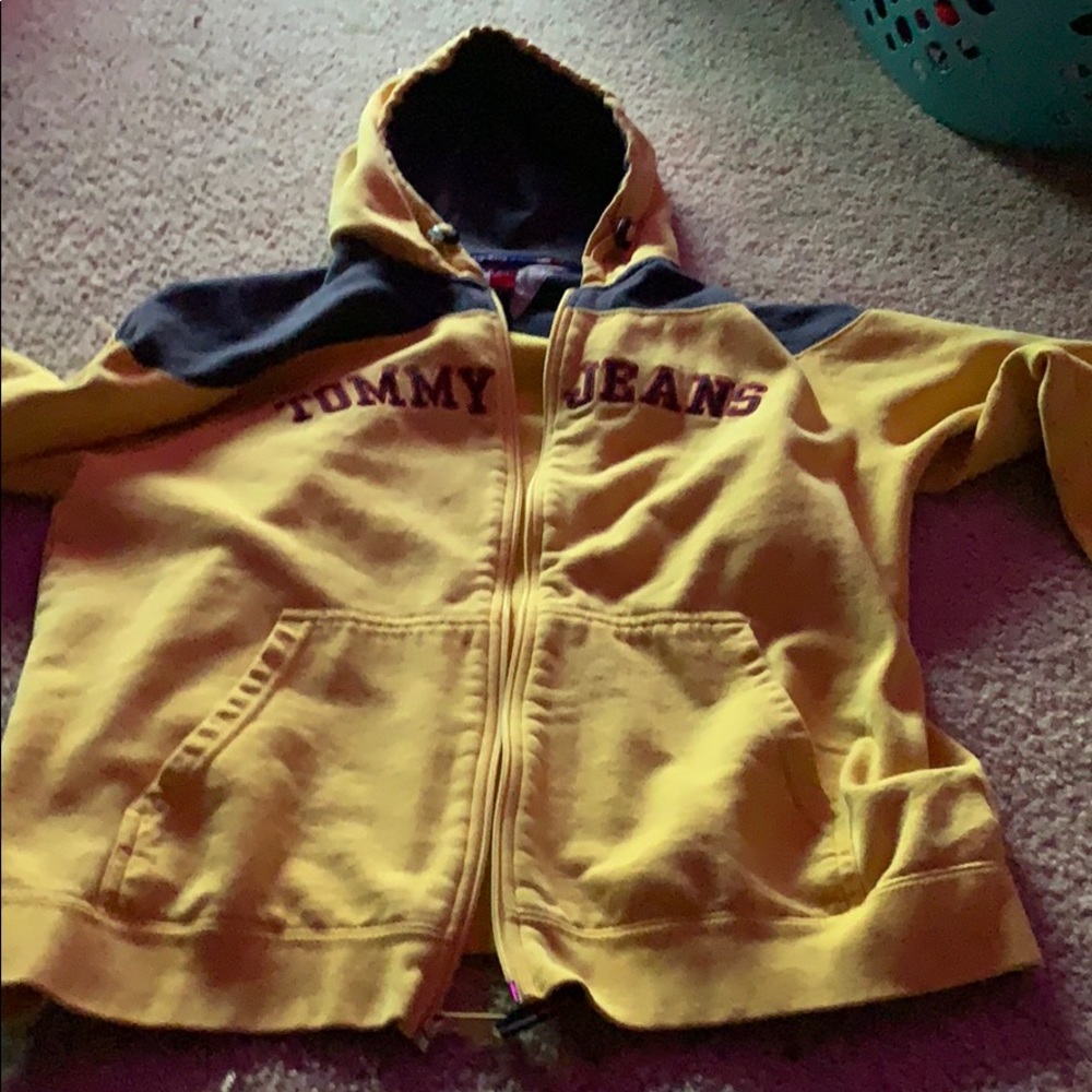 tommy hilfiger zip up - Picture 1 of 3